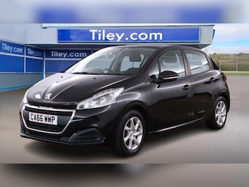 Used Peugeot 208 2017 for sale - 76752691: Photo