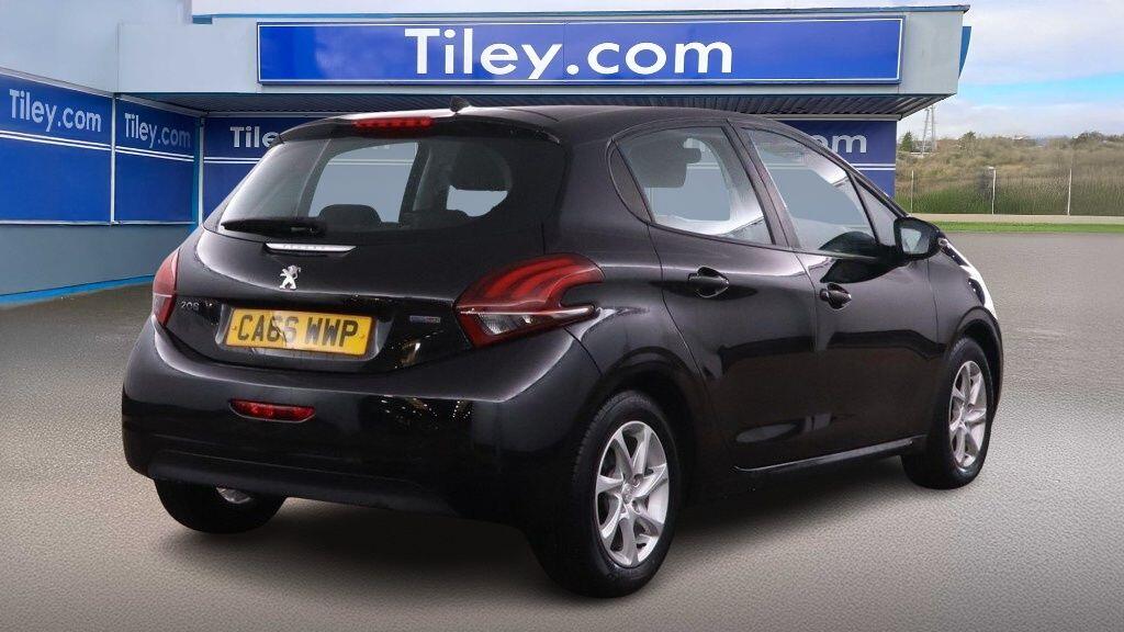 Used Peugeot 208 2017 for sale - 76752691: Photo 8