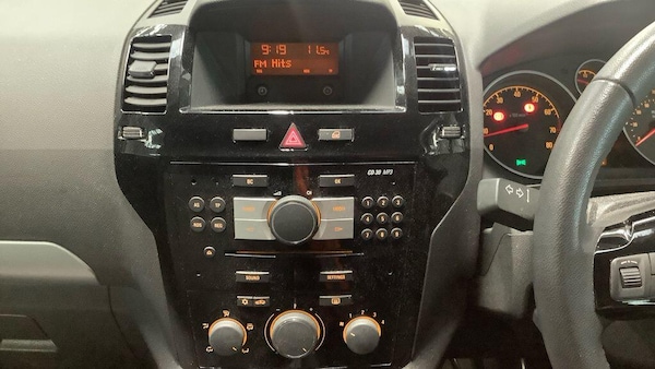 Used Vauxhall Zafira 2013 for sale - 76282646: Photo 10