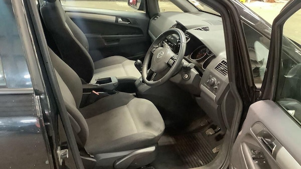 Used Vauxhall Zafira 2013 for sale - 76282646: Photo 9