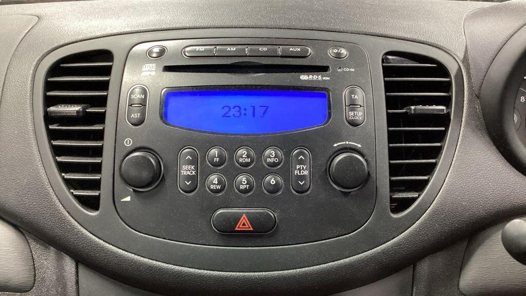 Used Hyundai i10 2012 for sale - 77191945: Photo 10