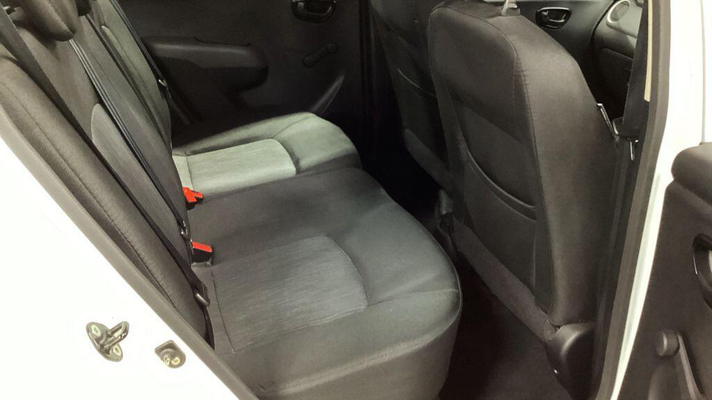 Used Hyundai i10 2012 for sale - 77191945: Photo 12