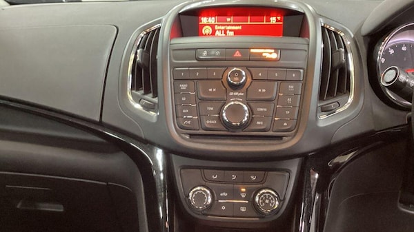 Used Vauxhall Zafira 2015 for sale - 76326876: Photo 10