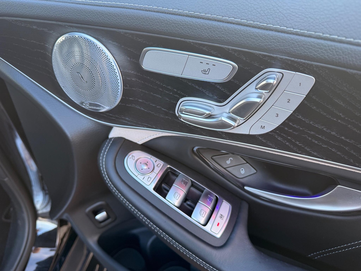 Used Mercedes-Benz GLC 2020 for sale - 76887270: Photo 15