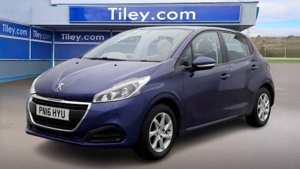 Used Peugeot 208 2016 for sale - 76260263: Photo 3