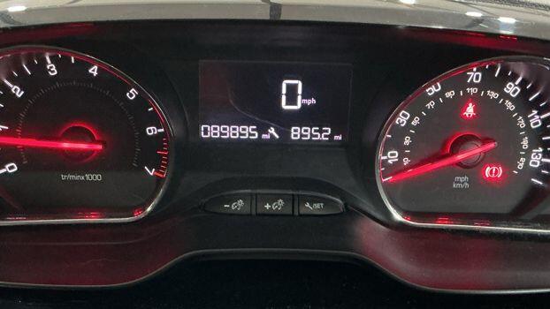 Used Peugeot 208 2012 for sale - 77174953: Photo 11