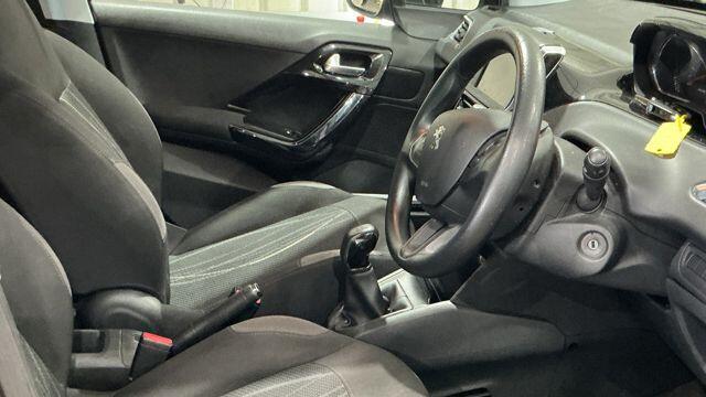 Used Peugeot 208 2012 for sale - 77174953: Photo 9