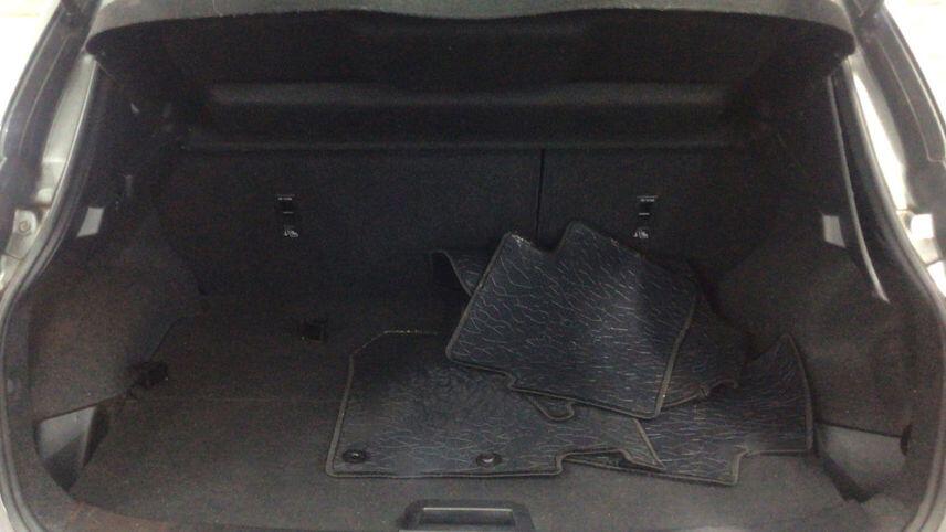 Used Nissan Qashqai 2014 for sale - 76765317: Photo 13