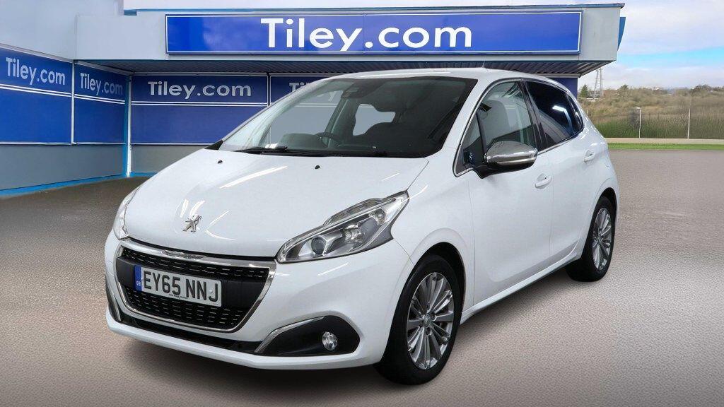 Used Peugeot 208 2015 for sale - 77174951: Photo 3
