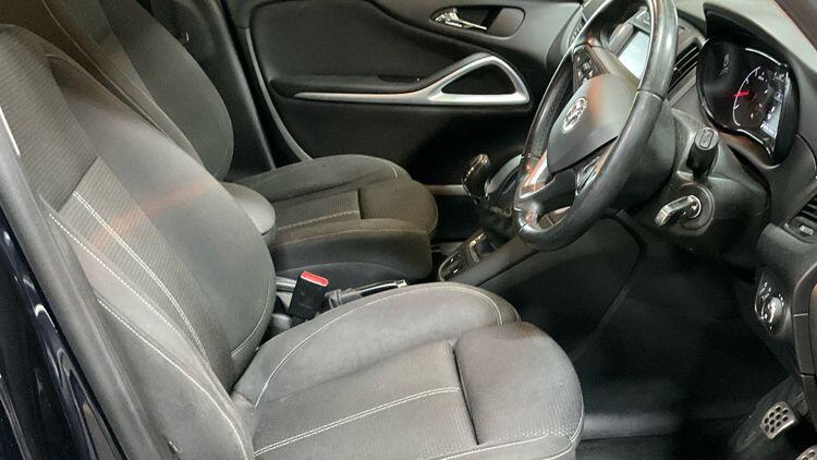 Used Vauxhall Zafira 2018 for sale - 76765400: Photo 9