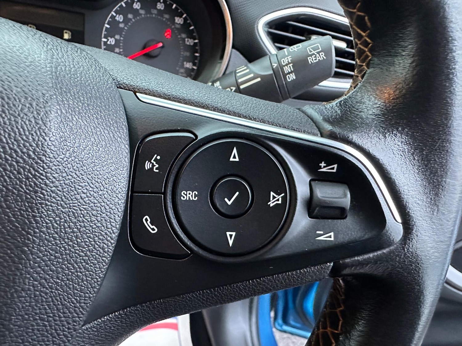 Used Vauxhall Crossland X 2018 for sale - 76865347: Photo 44