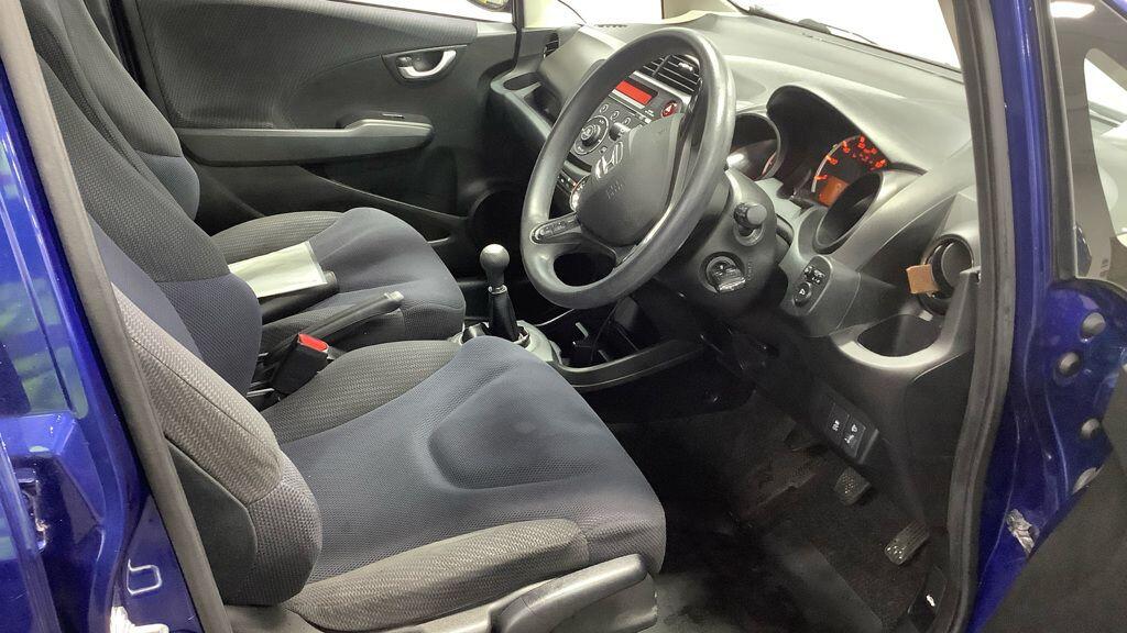 Used Honda Jazz 2012 for sale - 77314572: Photo 9