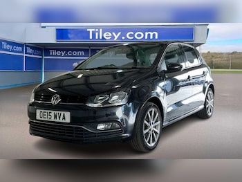 Used Volkswagen Polo 2015 for sale - 78771371: Photo
