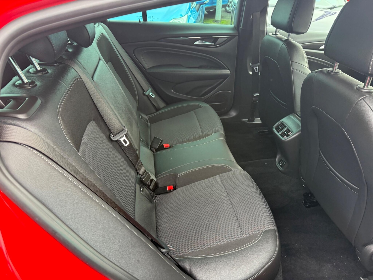 Used Vauxhall Insignia 2018 for sale - 77330872: Photo 21