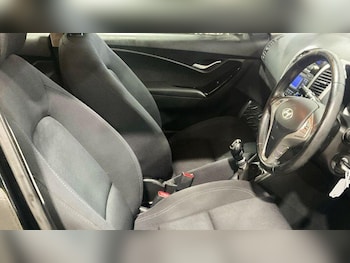 Used Hyundai Ix20 2016 for sale - 77057472: Photo