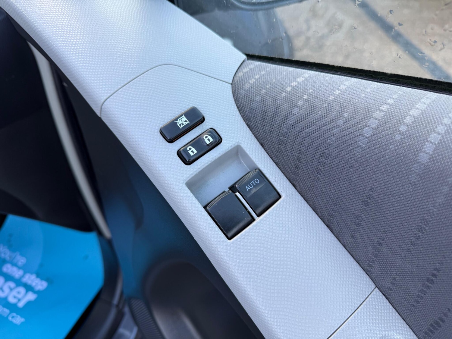 Used Toyota Yaris 2009 for sale - 77305396: Photo 14