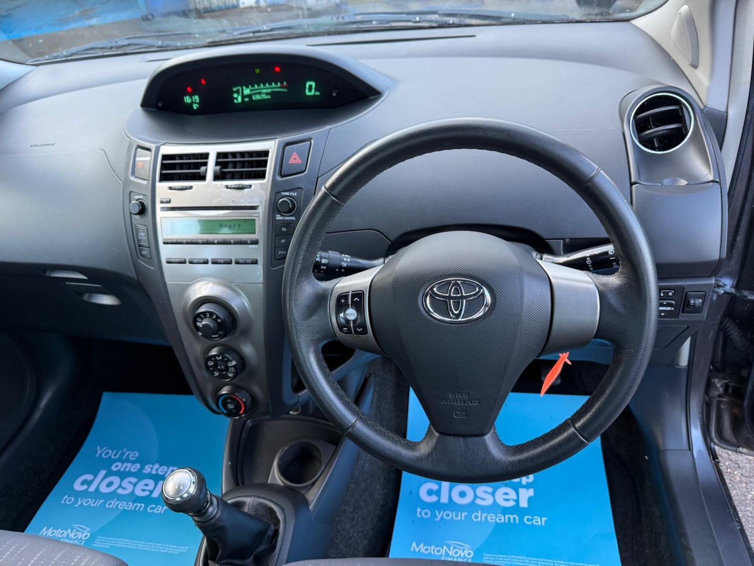 Used Toyota Yaris 2009 for sale - 77305396: Photo 16