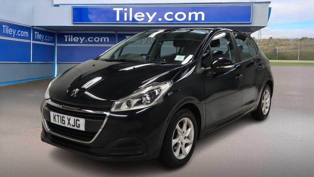 Used Peugeot 208 2016 for sale - 76936436: Photo 3