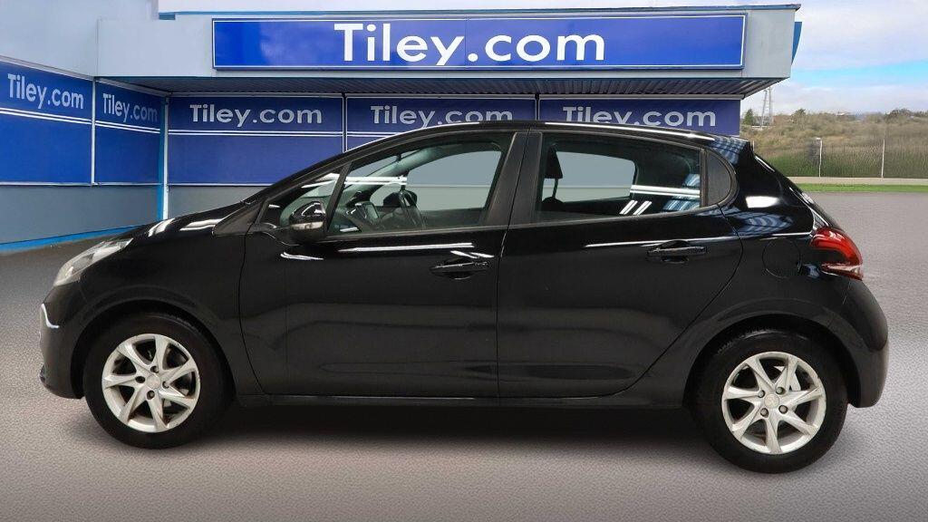 Used Peugeot 208 2016 for sale - 76936436: Photo 5