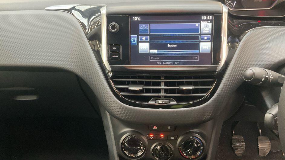 Used Peugeot 208 2016 for sale - 77939970: Photo 10