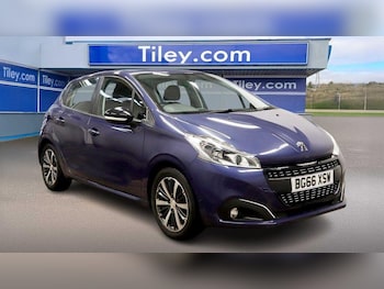 Used Peugeot 208 2016 for sale - 77939970: Photo