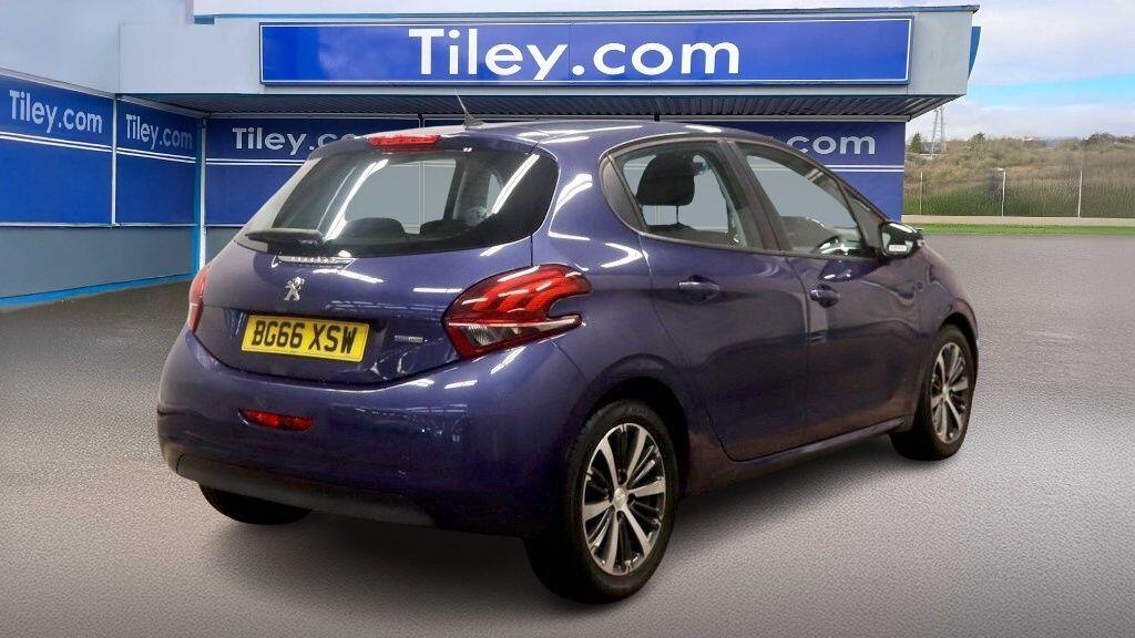Used Peugeot 208 2016 for sale - 77939970: Photo 8