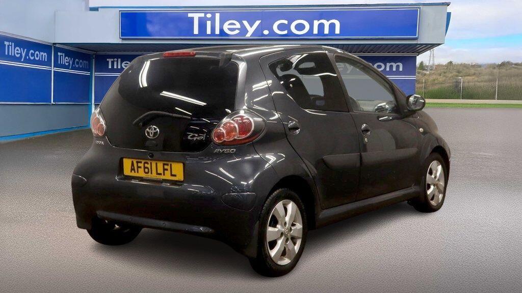Used Toyota AYGO 2011 for sale - 76700829: Photo 8