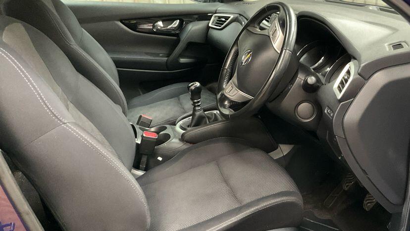 Used Nissan Qashqai 2016 for sale - 76283633: Photo 9