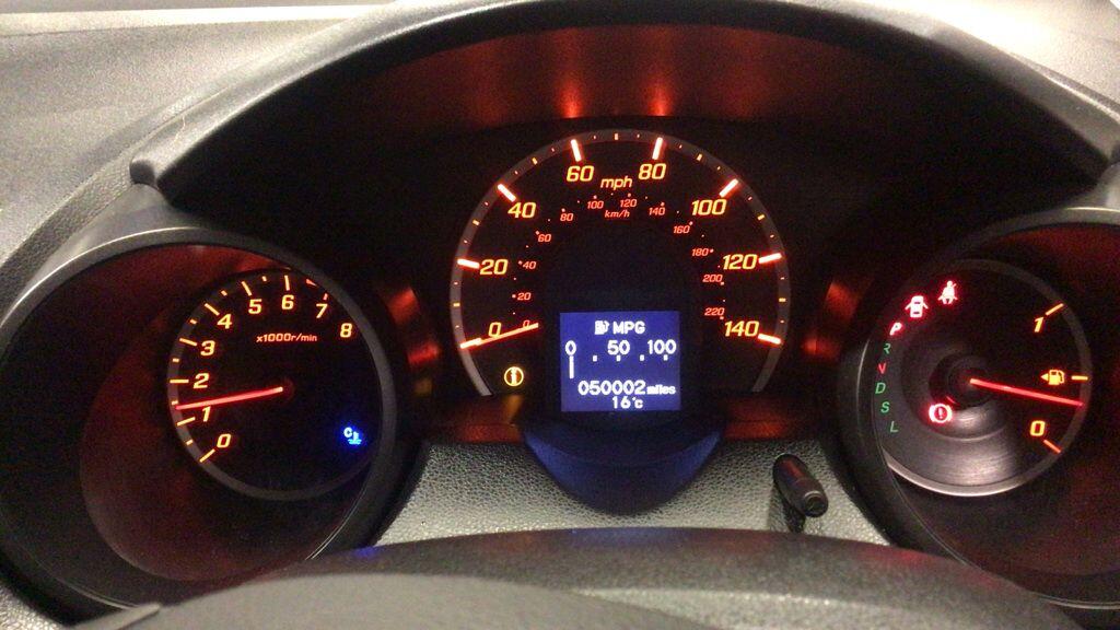 Used Honda Jazz 2014 for sale - 76850300: Photo 11