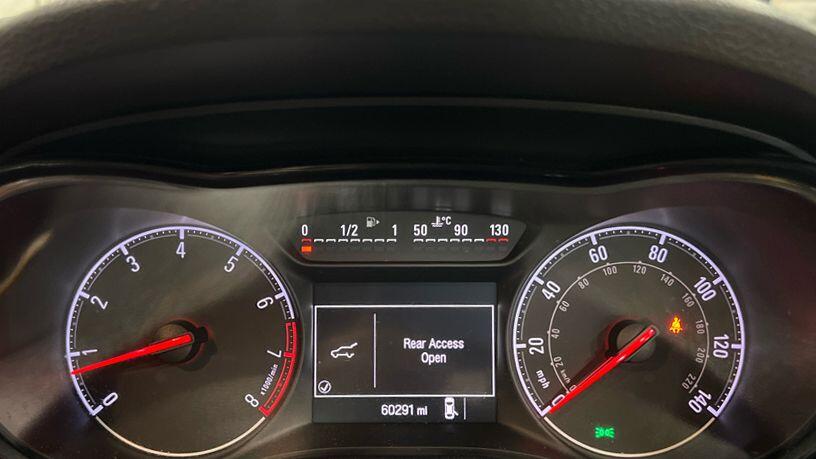 Used Vauxhall Corsa 2015 for sale - 76294520: Photo 11