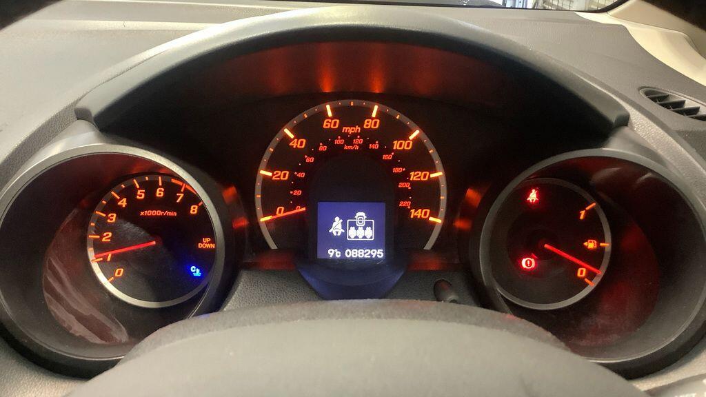 Used Honda Jazz 2013 for sale - 77266637: Photo 11