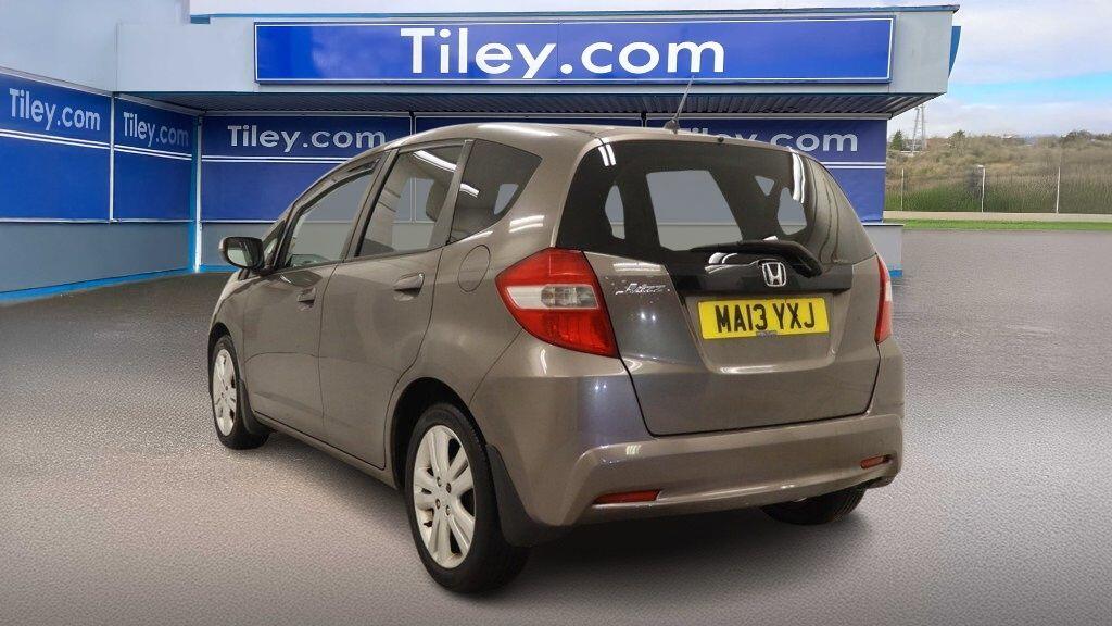 Used Honda Jazz 2013 for sale - 77266637: Photo 7