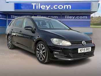 Used Volkswagen Golf 2015 for sale - 77696124: Photo