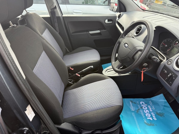 Used Ford Fusion 2010 for sale - 76109858: Photo 12