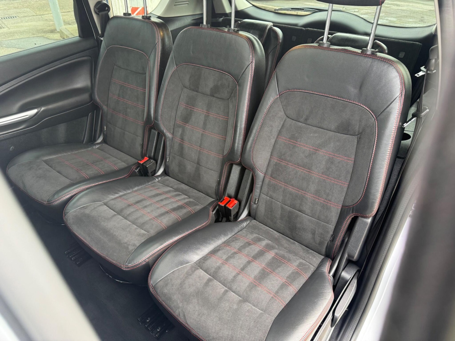 Used Ford S-Max 2013 for sale - 77969964: Photo 21