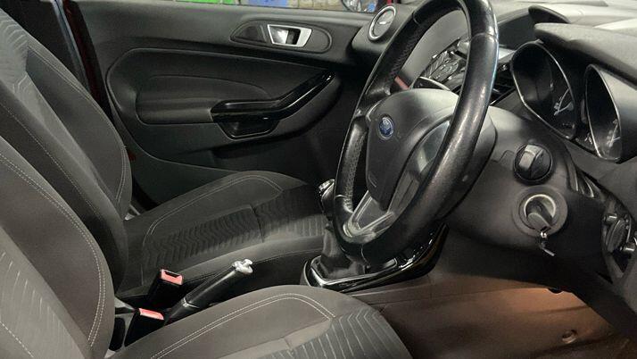 Used Ford Fiesta 2015 for sale - 77016997: Photo 9