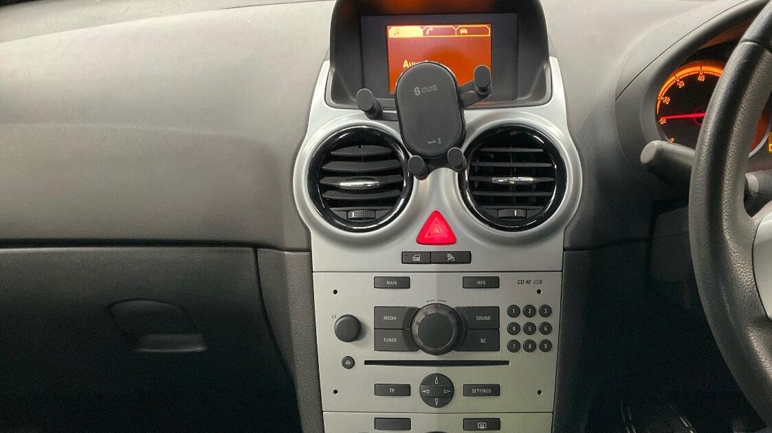 Used Vauxhall Corsa 2014 for sale - 76597349: Photo 5