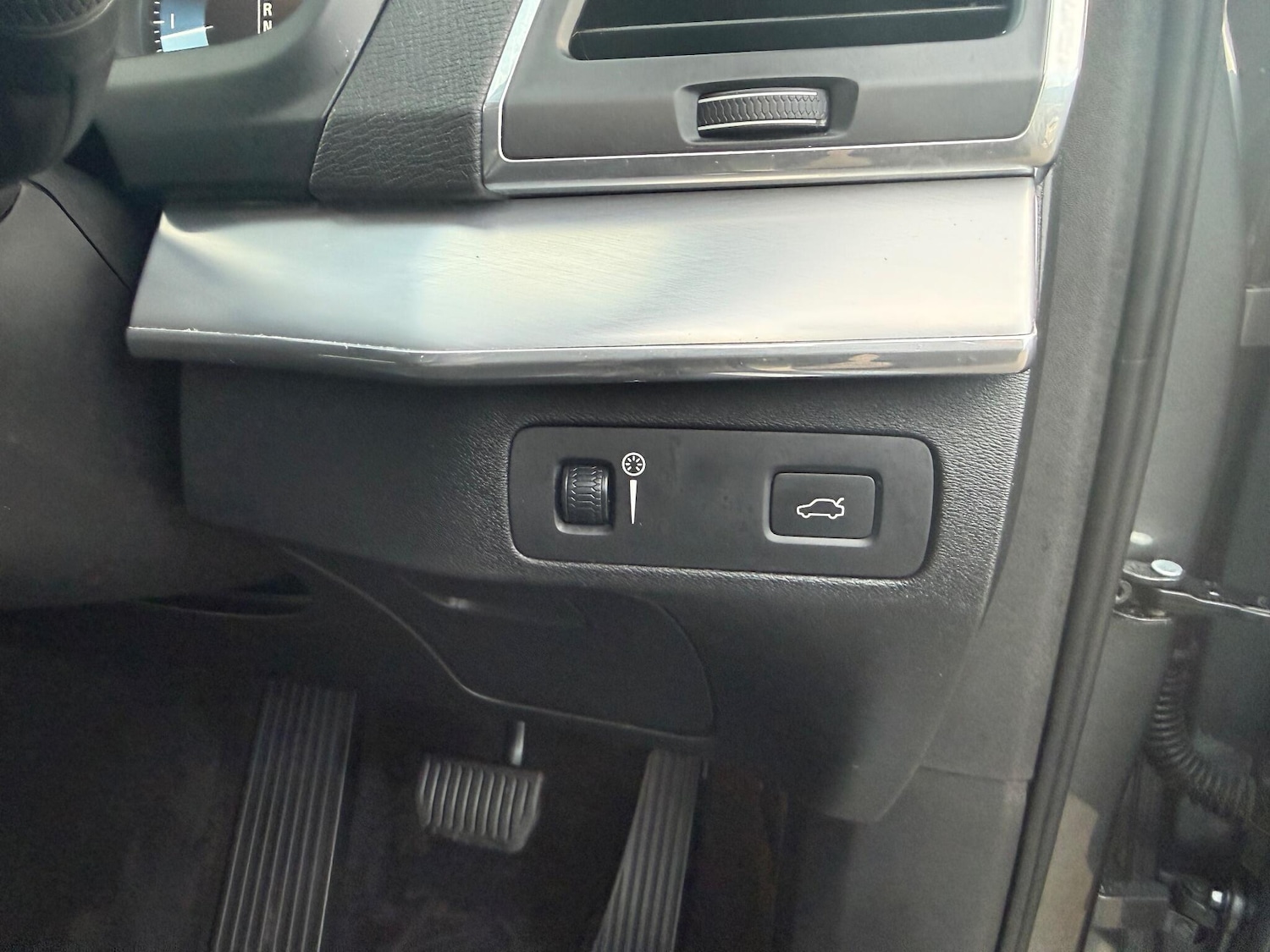 Used Volvo XC90 for sale - 77191778: Photo 17