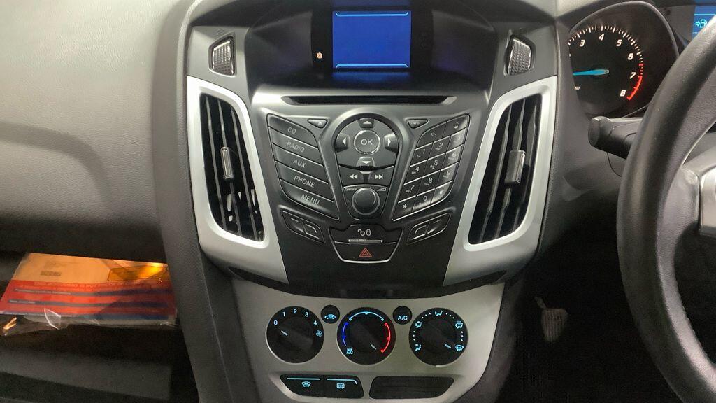 Used Ford Focus 2012 for sale - 77091101: Photo 10