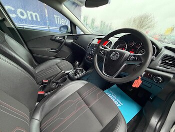 Used Vauxhall Astra 2012 for sale - 76801782: Photo