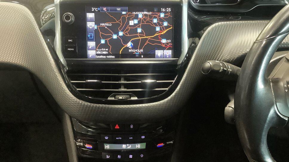 Used Peugeot 2008 2016 for sale - 77671540: Photo 3