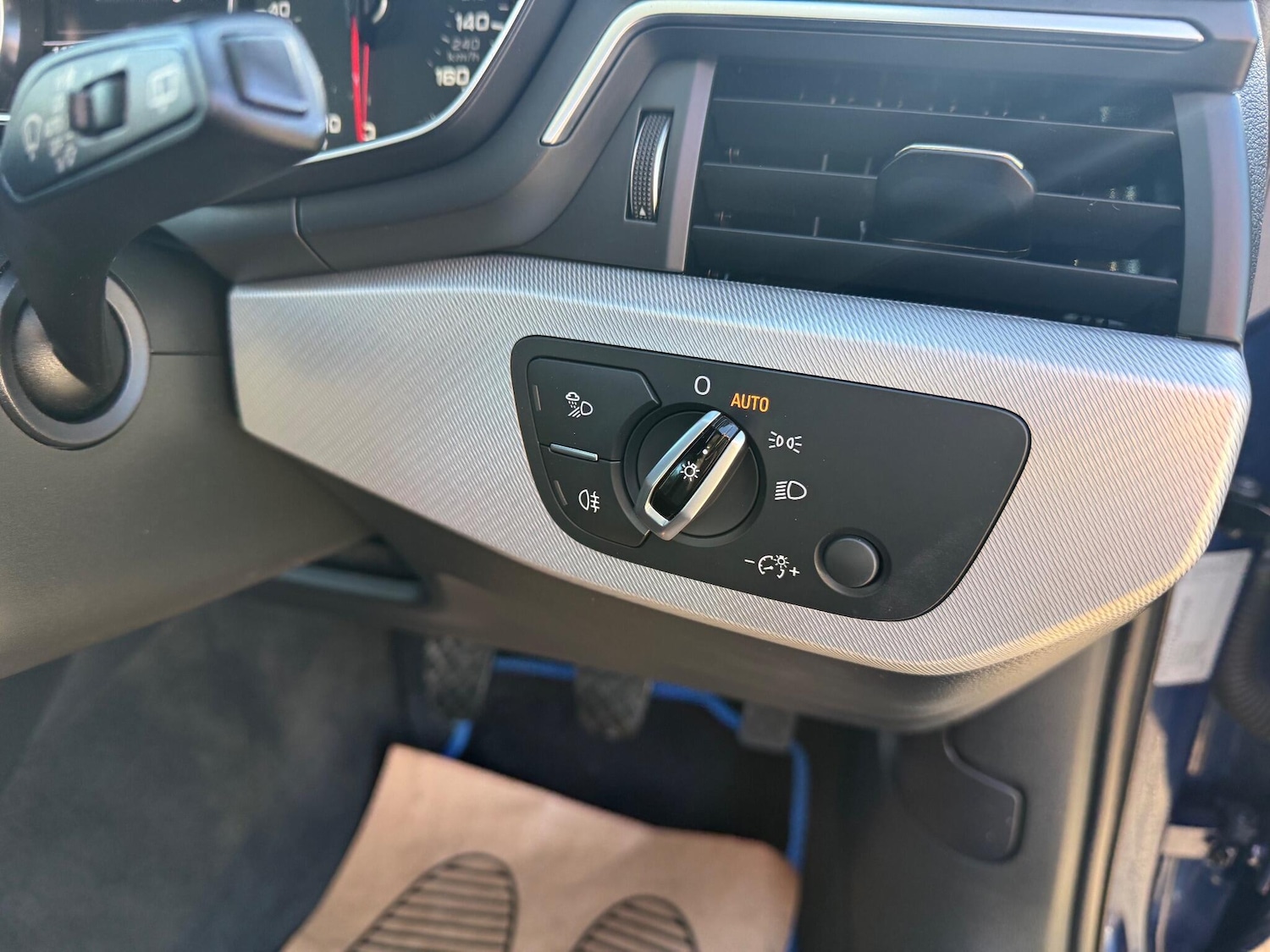 Used Audi A4 2017 for sale - 77097643: Photo 15