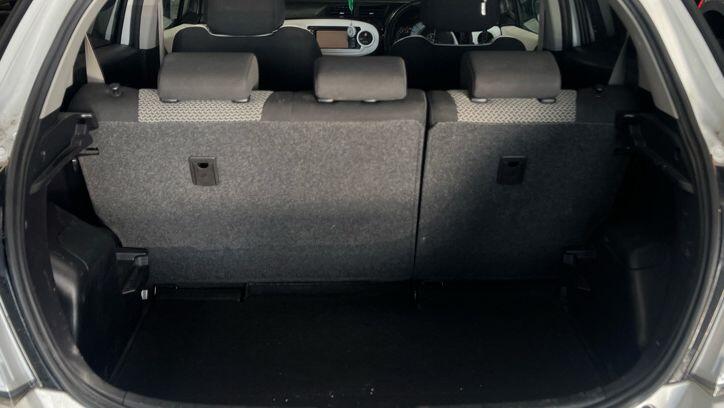 Used Toyota Yaris 2013 for sale - 76993876: Photo 13