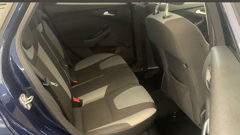 Used Ford Focus 2013 for sale - 76989044: Photo 12