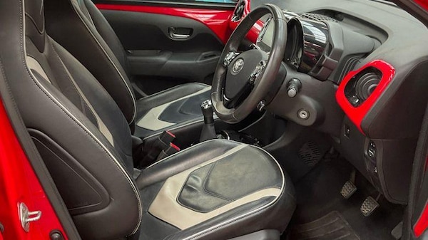 Used Toyota AYGO 2015 for sale - 75415211: Photo 9