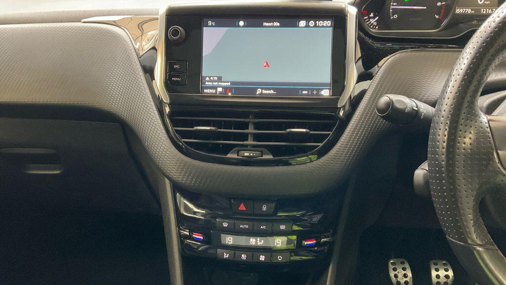 Used Peugeot 2008 2017 for sale - 77359153: Photo 10