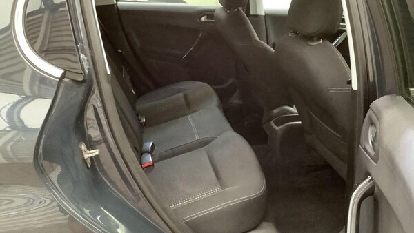 Used Peugeot 208 2018 for sale - 76109780: Photo 12