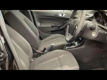 Used Ford Fiesta 2015 for sale - 74823234: Photo