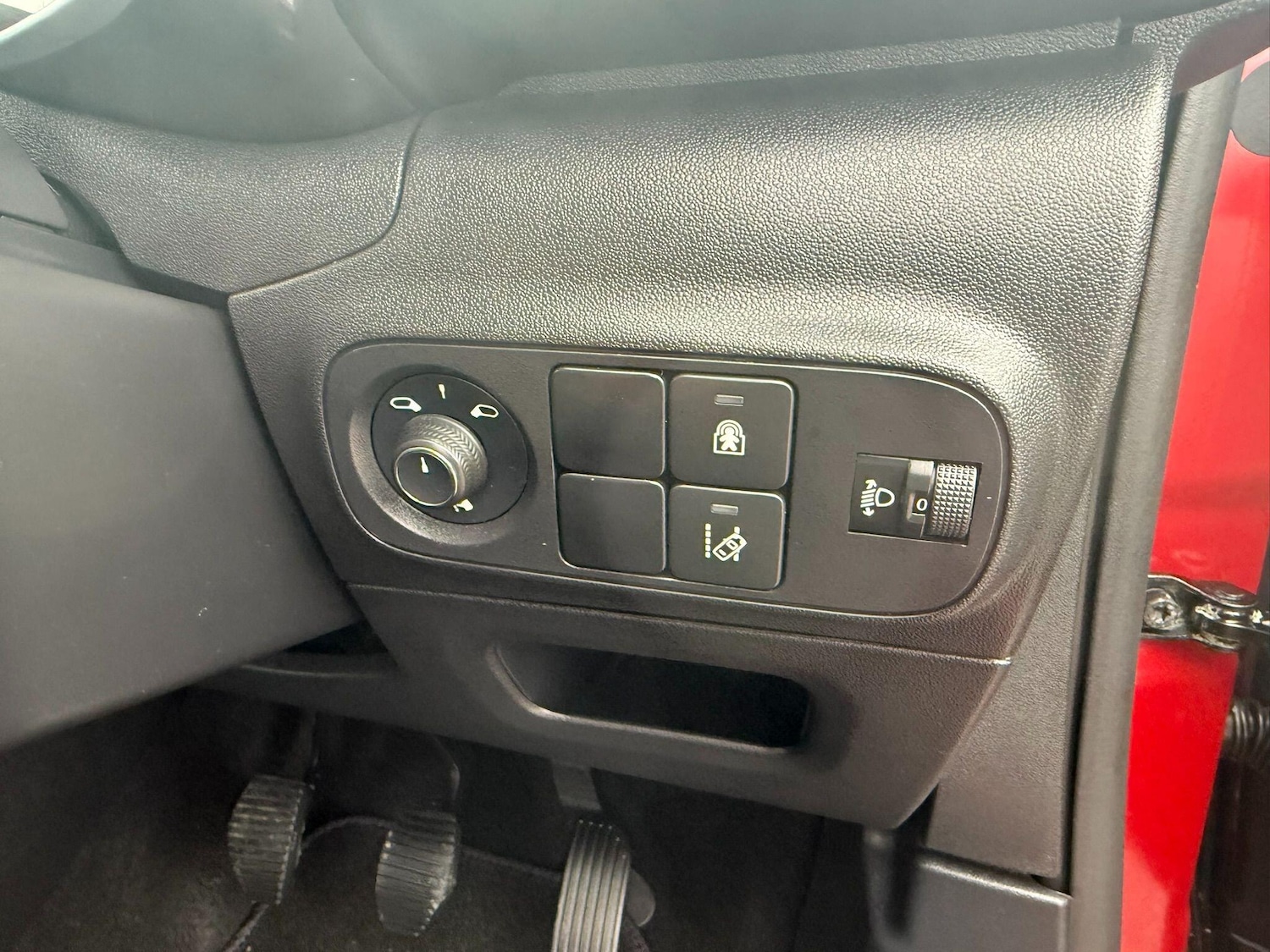 Used Citroen C3 2018 for sale - 77612025: Photo 15