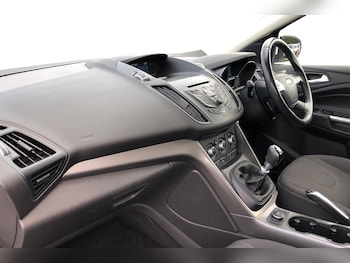 Used Ford Kuga 2016 for sale - 79154147: Photo